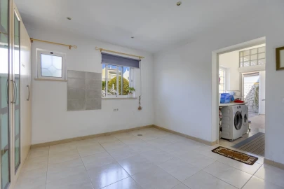 Moradia T3 para Venda em Luz