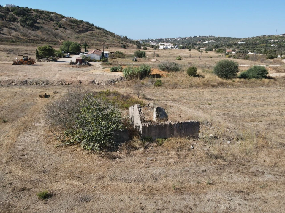 Terreno para Venda em Lagos (São Sebastião e Santa Maria) Foto 29