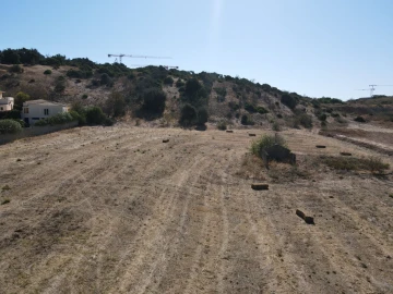 Terreno para Venda em Lagos (São Sebastião e Santa Maria)