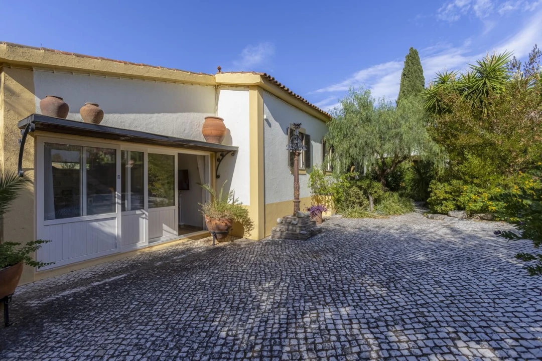 Moradia T4 para Venda em Bensafrim e Barão de São João Foto 39