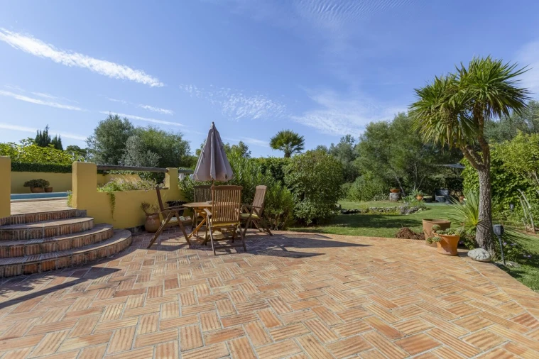 Moradia T4 para Venda em Bensafrim e Barão de São João Foto 6