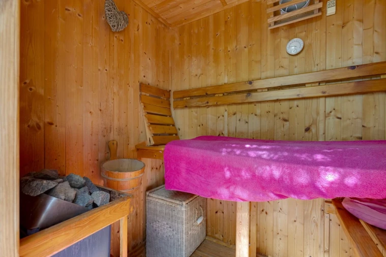 Moradia T4 para Venda em Bensafrim e Barão de São João Foto 37