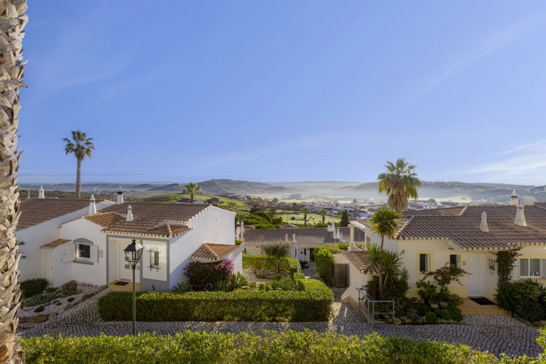 Moradia T2 para Venda em Budens Foto 1