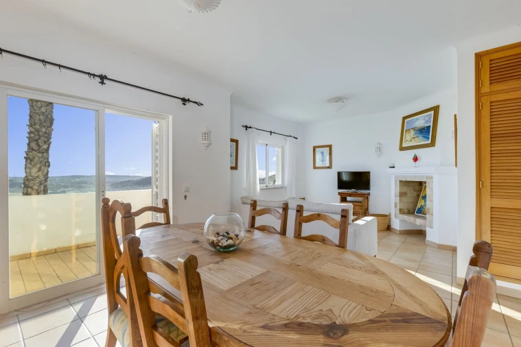 Moradia T2 para Venda em Budens Foto 9