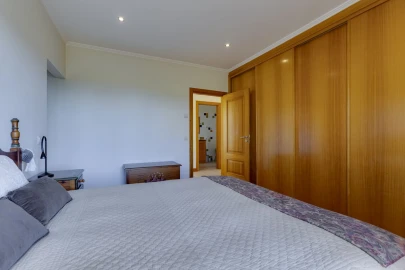 Moradia T3 para Venda em Luz