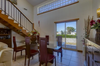 Moradia T3 para Venda em Luz