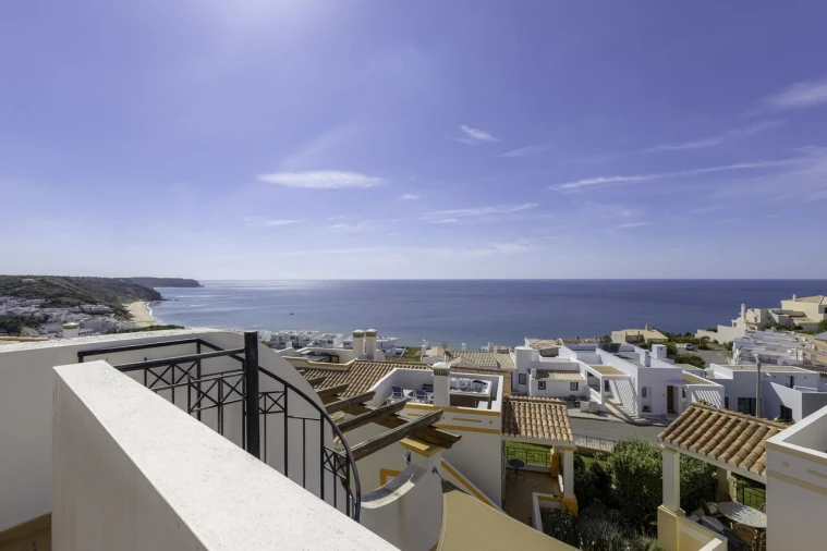 Moradia T2 para Venda em Budens Foto 15