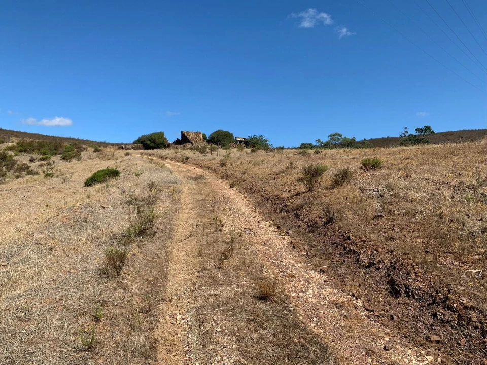Terreno para Venda em Odiaxere Foto 10