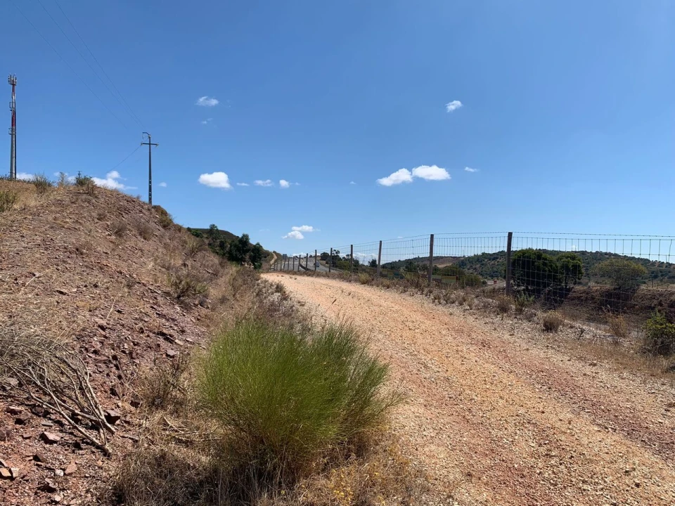 Terreno para Venda em Odiaxere Foto 11