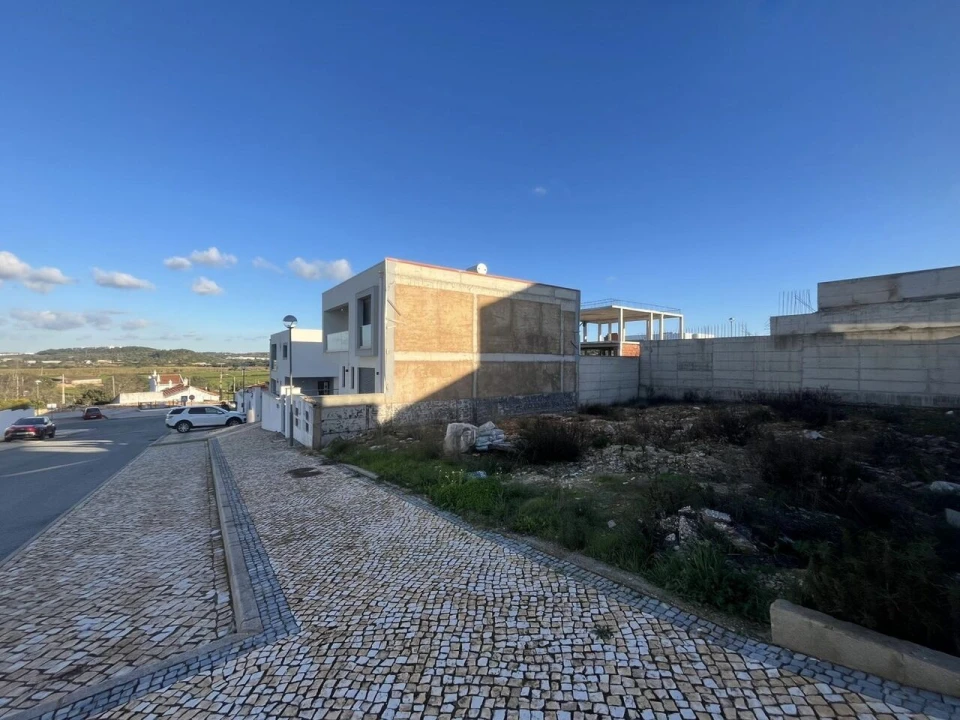 Terreno para Venda em Lagos (São Sebastião e Santa Maria) Foto 3