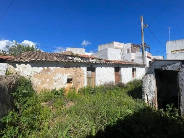 Moradia T0 para Venda em Luz