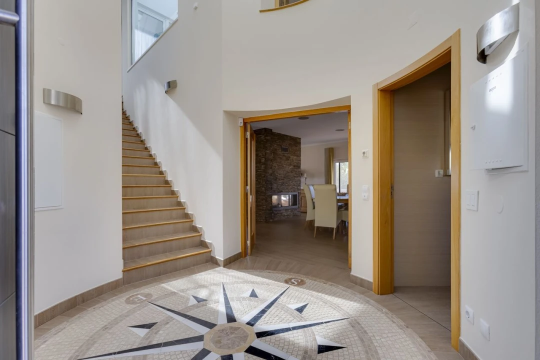 Moradia T4 para Venda em Budens Foto 18