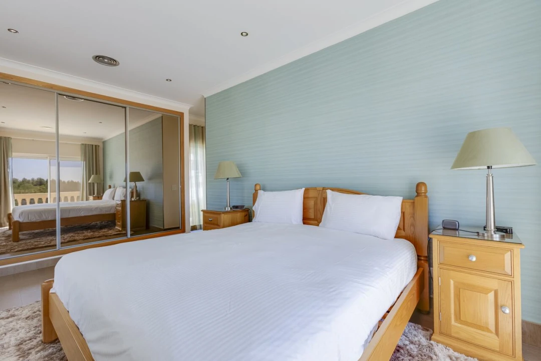 Moradia T4 para Venda em Budens Foto 30