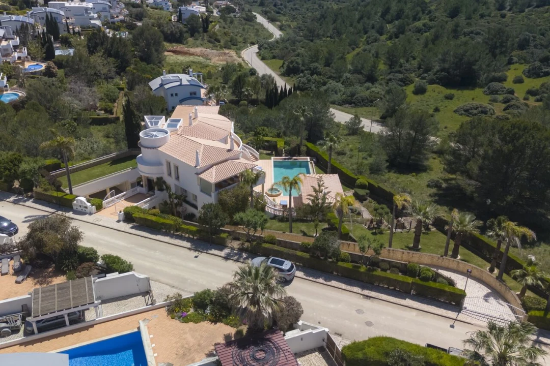 Moradia T4 para Venda em Budens Foto 51