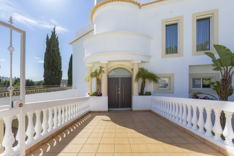 Moradia T4 para Venda em Budens Foto 7