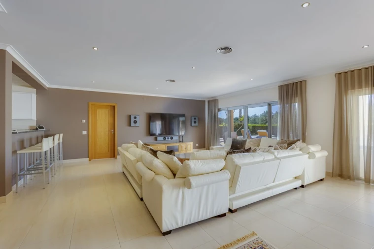 Moradia T4 para Venda em Budens Foto 41