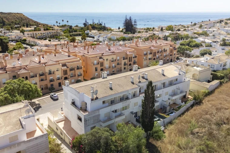 Apartamento T2 para Venda em Luz Foto 2