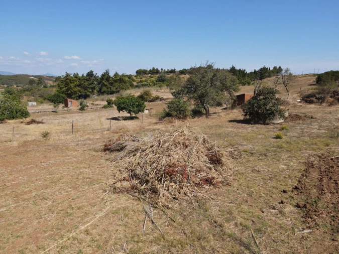 Terreno para Venda em Bensafrim e Barão de São João Foto 5