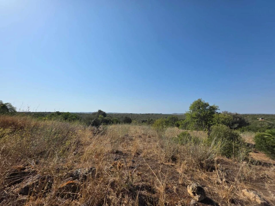 Terreno para Venda em Bensafrim e Barão de São João Foto 14