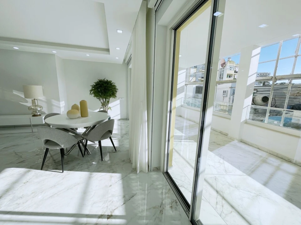 Apartamento T2 para Venda em Lagos (São Sebastião e Santa Maria) Foto 9