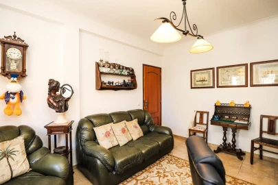 Moradia T3 para Venda em Lagos (São Sebastião e Santa Maria)