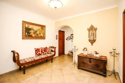 Moradia T3 para Venda em Lagos (São Sebastião e Santa Maria)