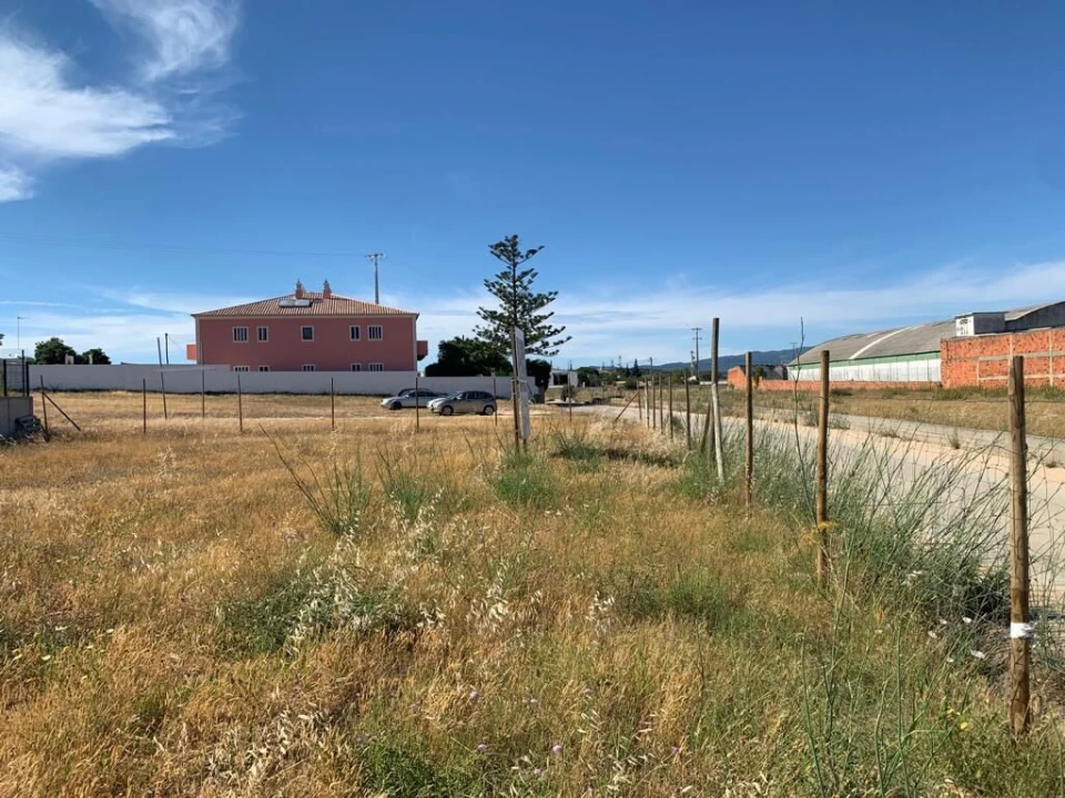 Terreno para Venda em Odiaxere Foto 2