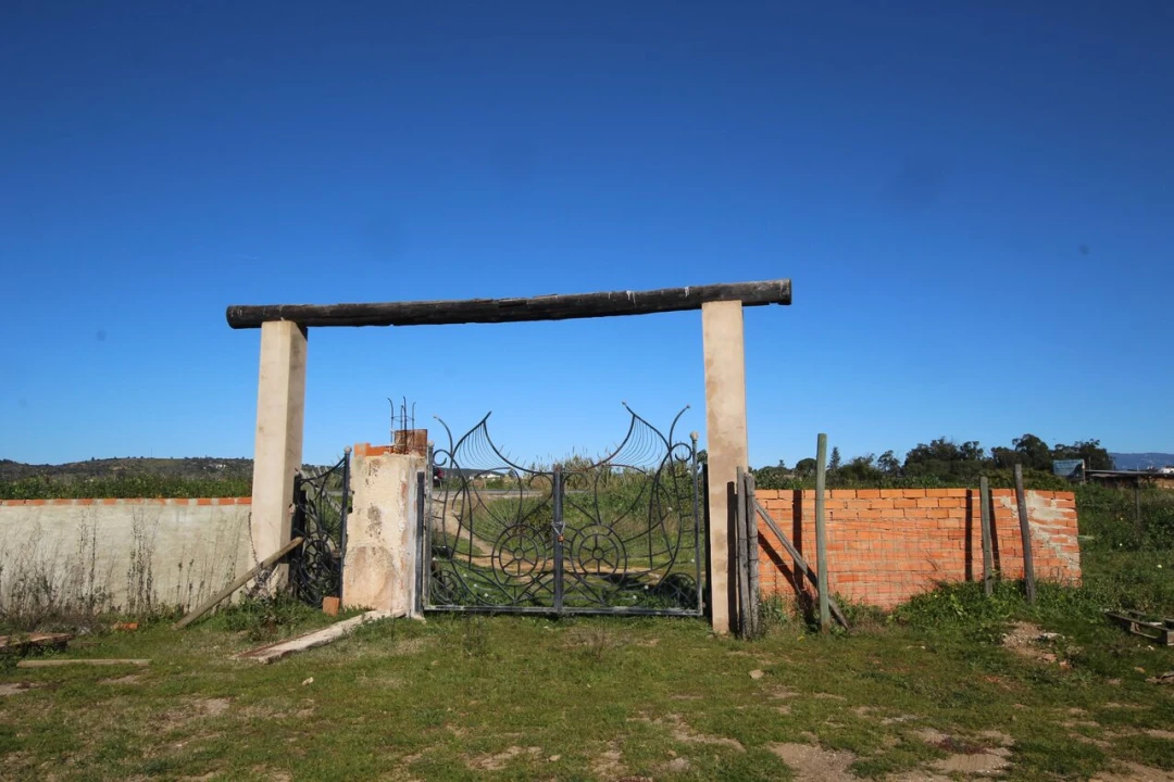 Moradia T6 para Venda em Odiaxere Foto 11