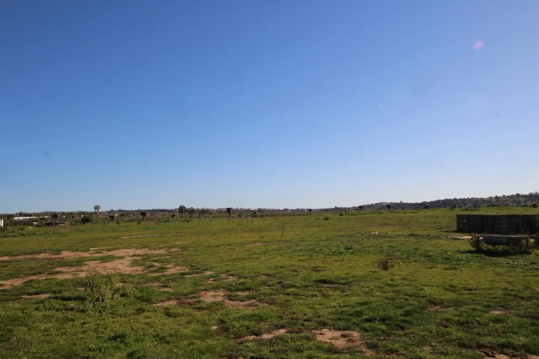 Moradia T6 para Venda em Odiaxere Foto 16