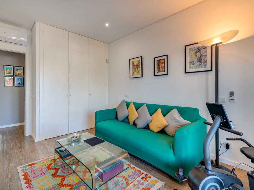 Apartamento T4 para Venda em Portimão Foto 14