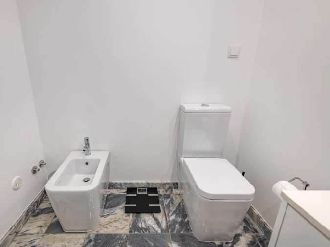 Apartamento T4 para Venda em Portimão Foto 25