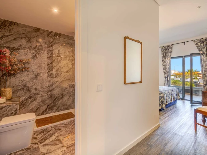 Apartamento T4 para Venda em Portimão Foto 28