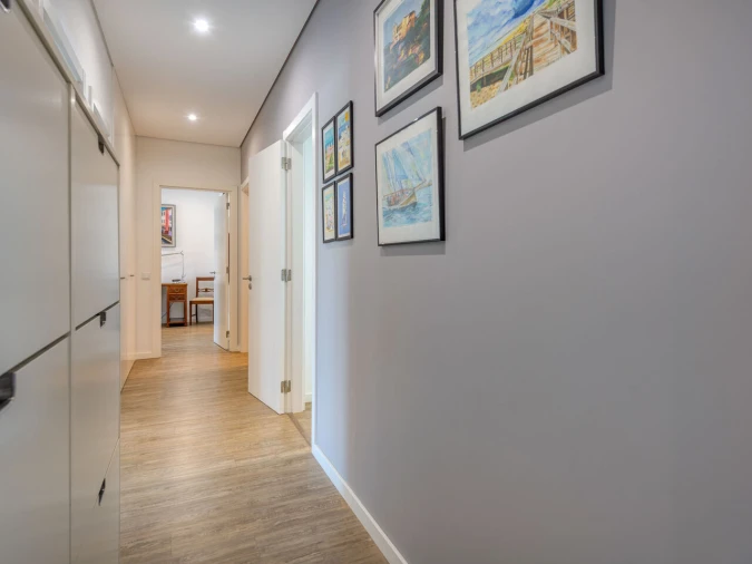 Apartamento T4 para Venda em Portimão Foto 13