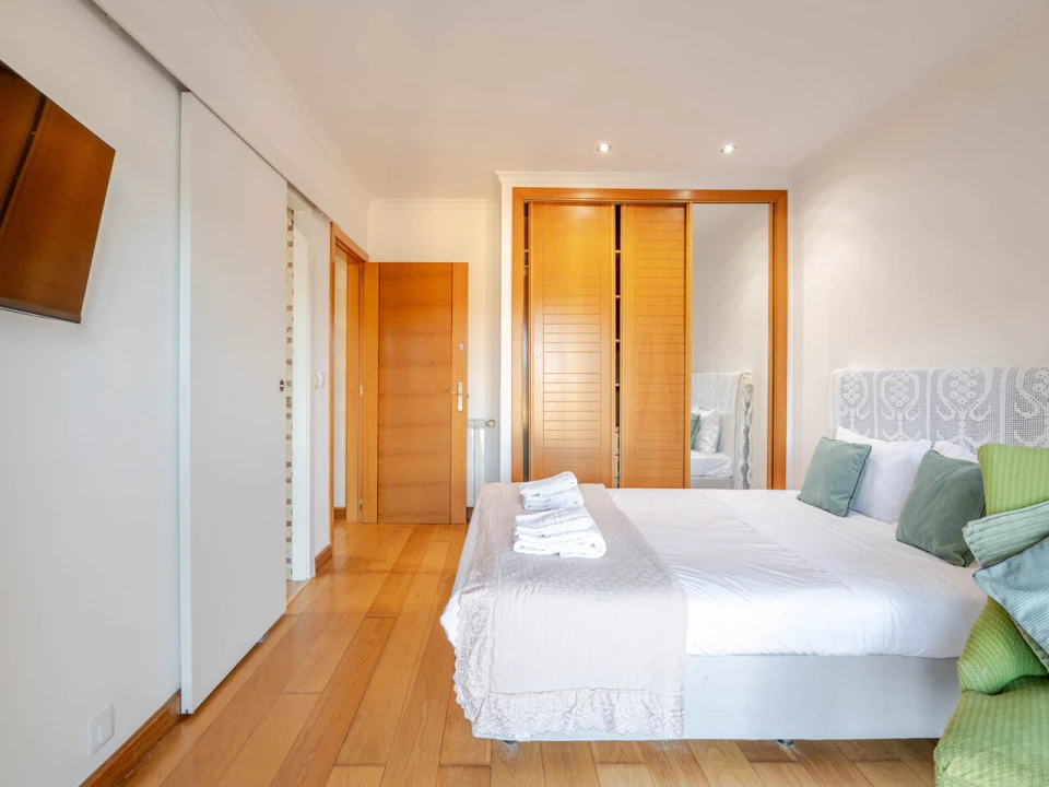 Moradia T4 para Venda em Gulpilhares e Valadares Foto 25