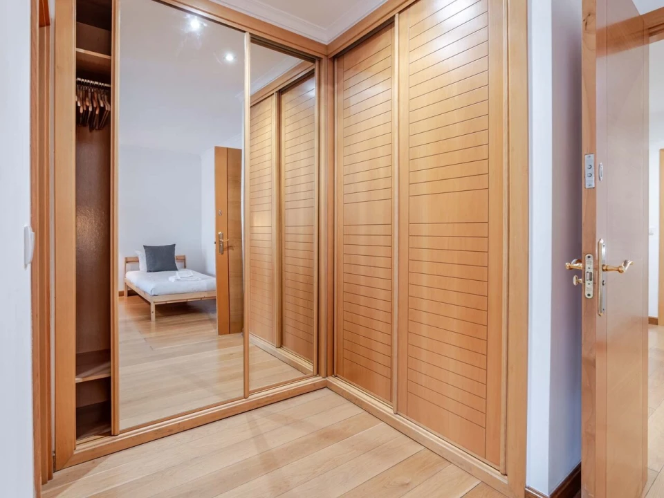 Moradia T4 para Venda em Gulpilhares e Valadares Foto 41