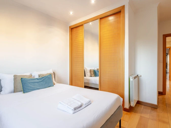 Moradia T4 para Venda em Gulpilhares e Valadares Foto 14