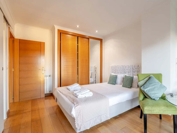 Moradia T4 para Venda em Gulpilhares e Valadares Foto 24