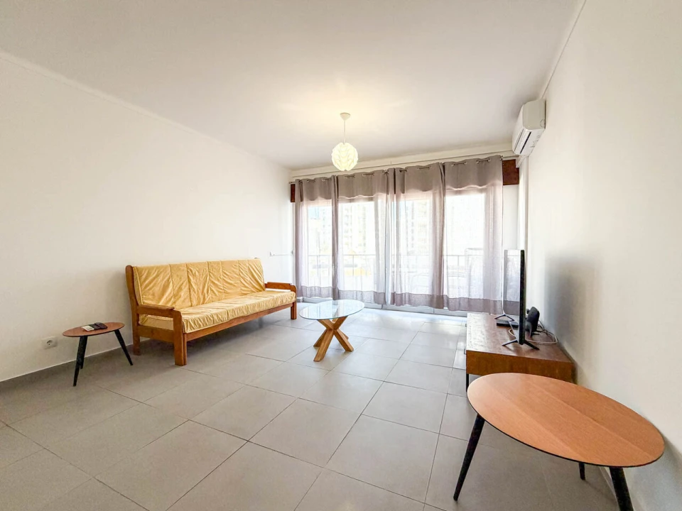 Apartamento T2 para Venda em Portimão Foto 5