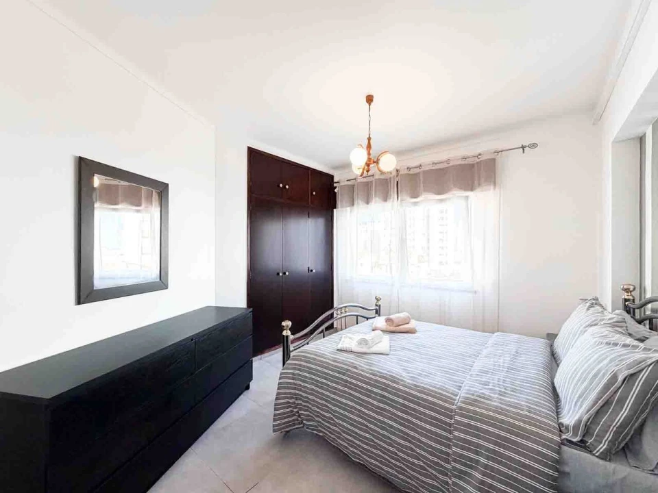 Apartamento T2 para Venda em Portimão Foto 15