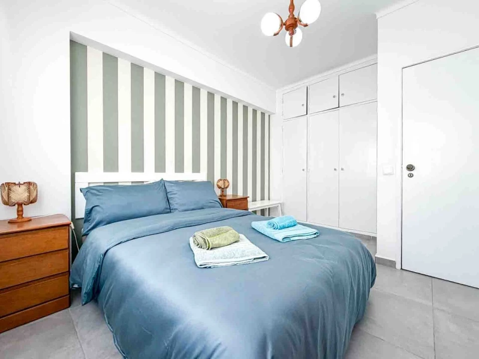 Apartamento T2 para Venda em Portimão Foto 11