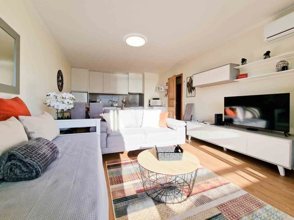 Apartamento T1 para Venda em Portimão Foto 2