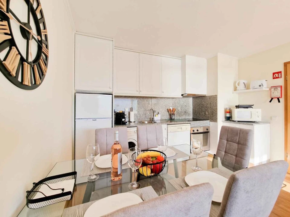 Apartamento T1 para Venda em Portimão Foto 4