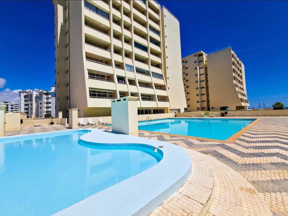 Apartamento T1 para Venda em Portimão Foto 1