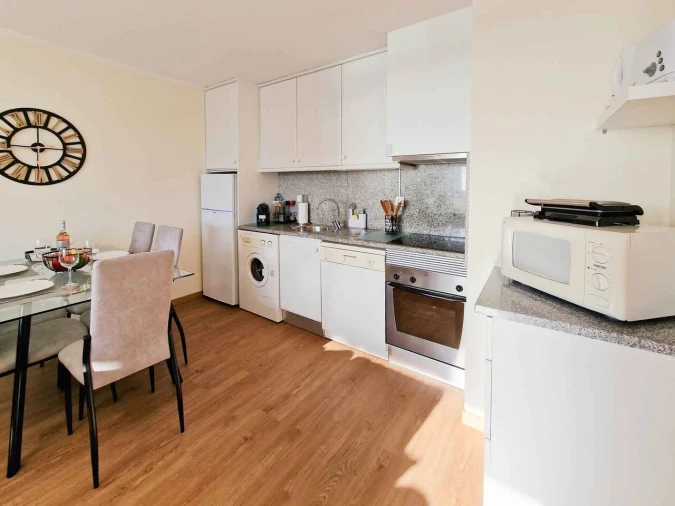 Apartamento T1 para Venda em Portimão Foto 6