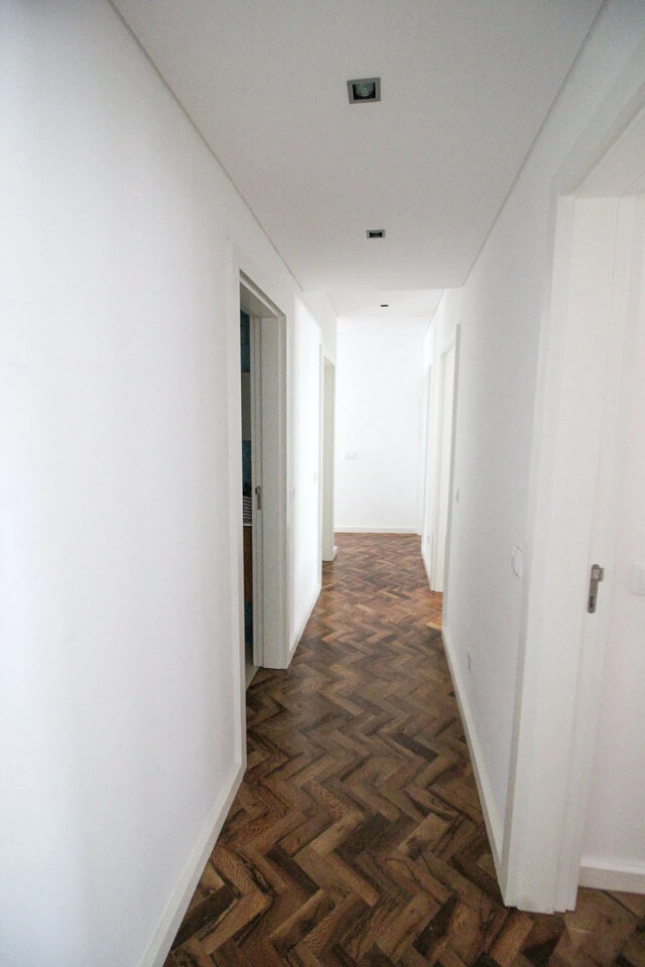 Apartamento T4 para Venda em Portimão Foto 13