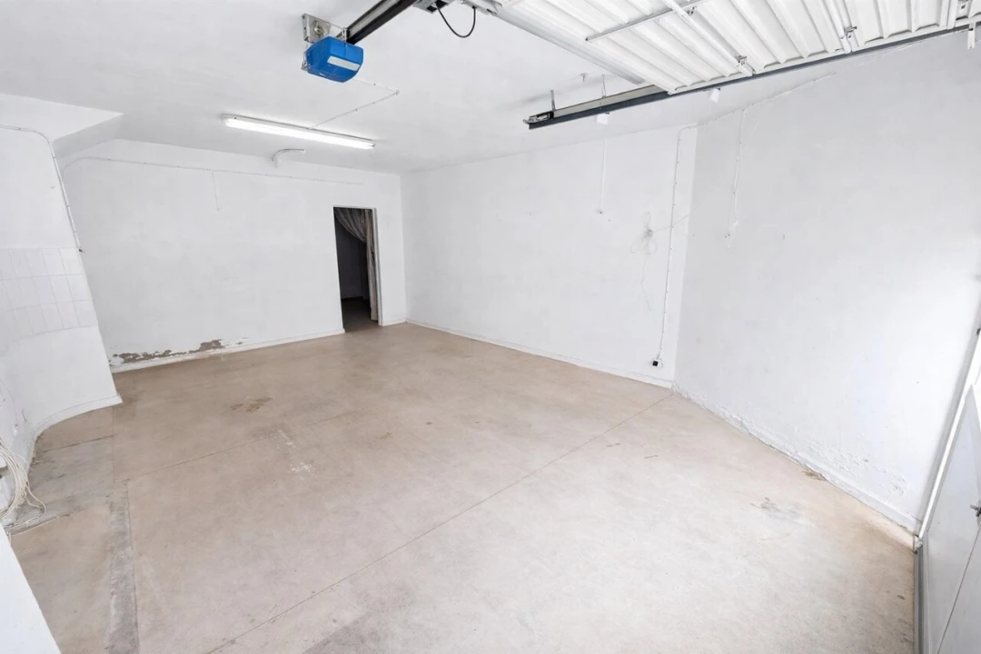 Garagem para Venda em Portimão Foto 2