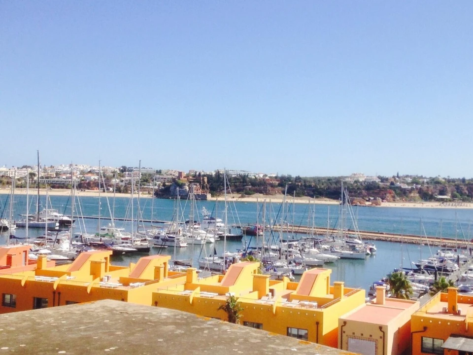 Garagem para Venda em Portimão Foto 6