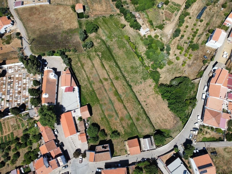 Quinta T2 para Venda em Marmelete Foto 36