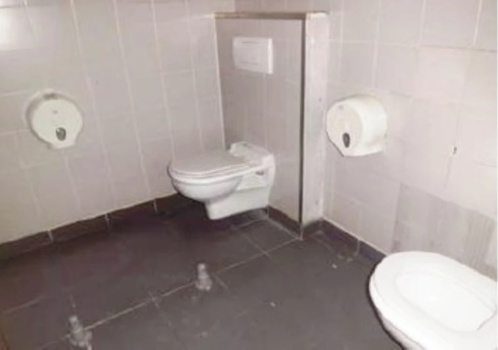 Loja para Venda em Portimão Foto 23
