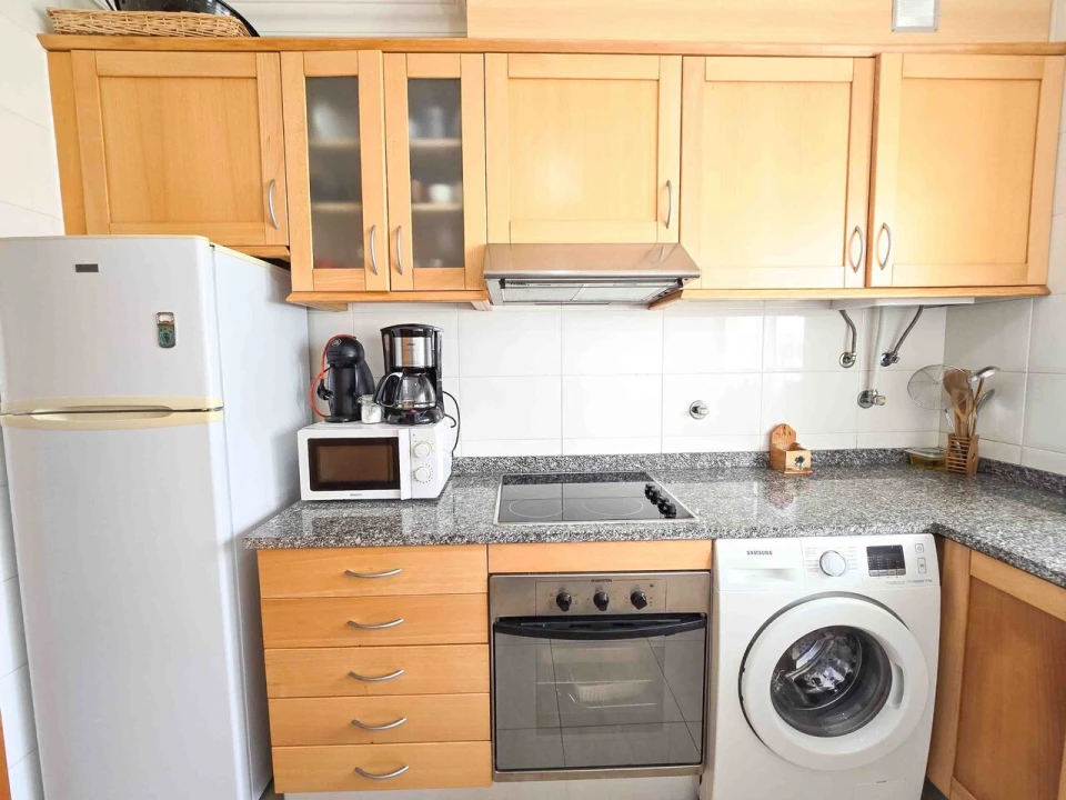 Apartamento T2 para Venda em Portimão Foto 9